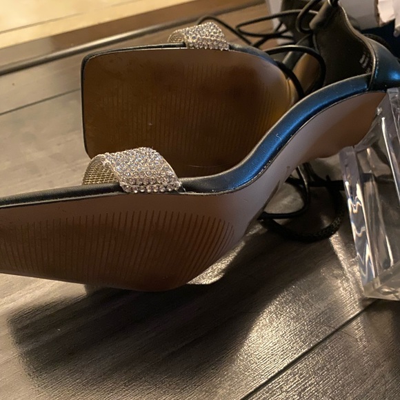 SOLD - Aldo Onardonia Strappy Heeled Sandal - Picture 4 of 4